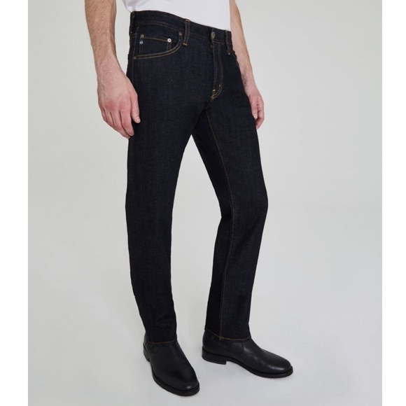 NWOT AG The Graduate Tailored Leg Jean